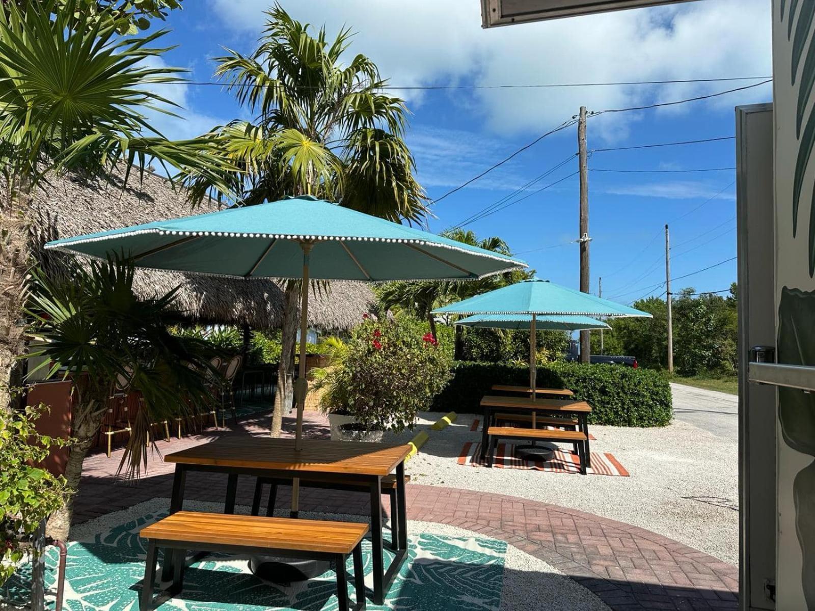 Tropical Cottages Marathon Bagian luar foto