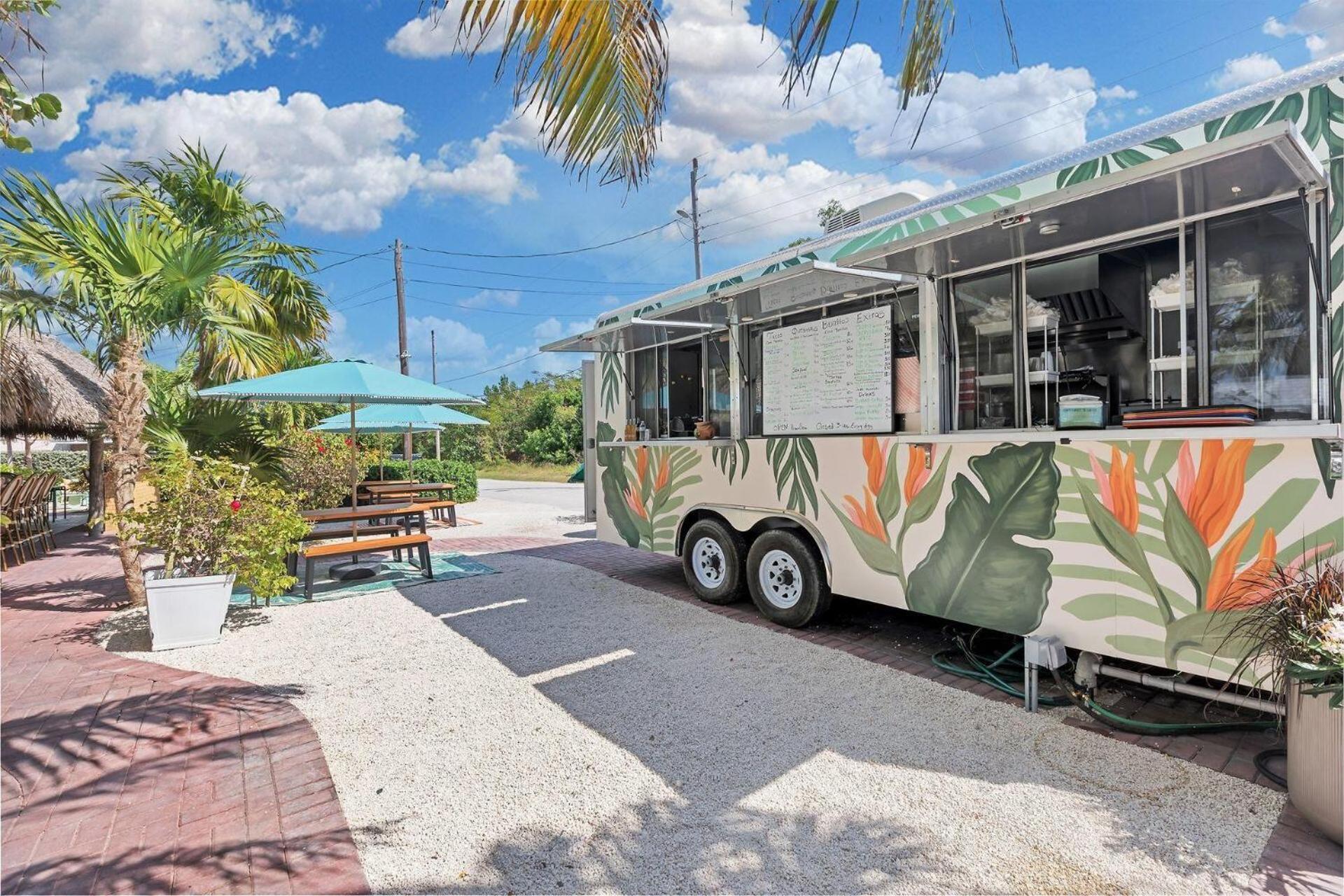 Tropical Cottages Marathon Bagian luar foto