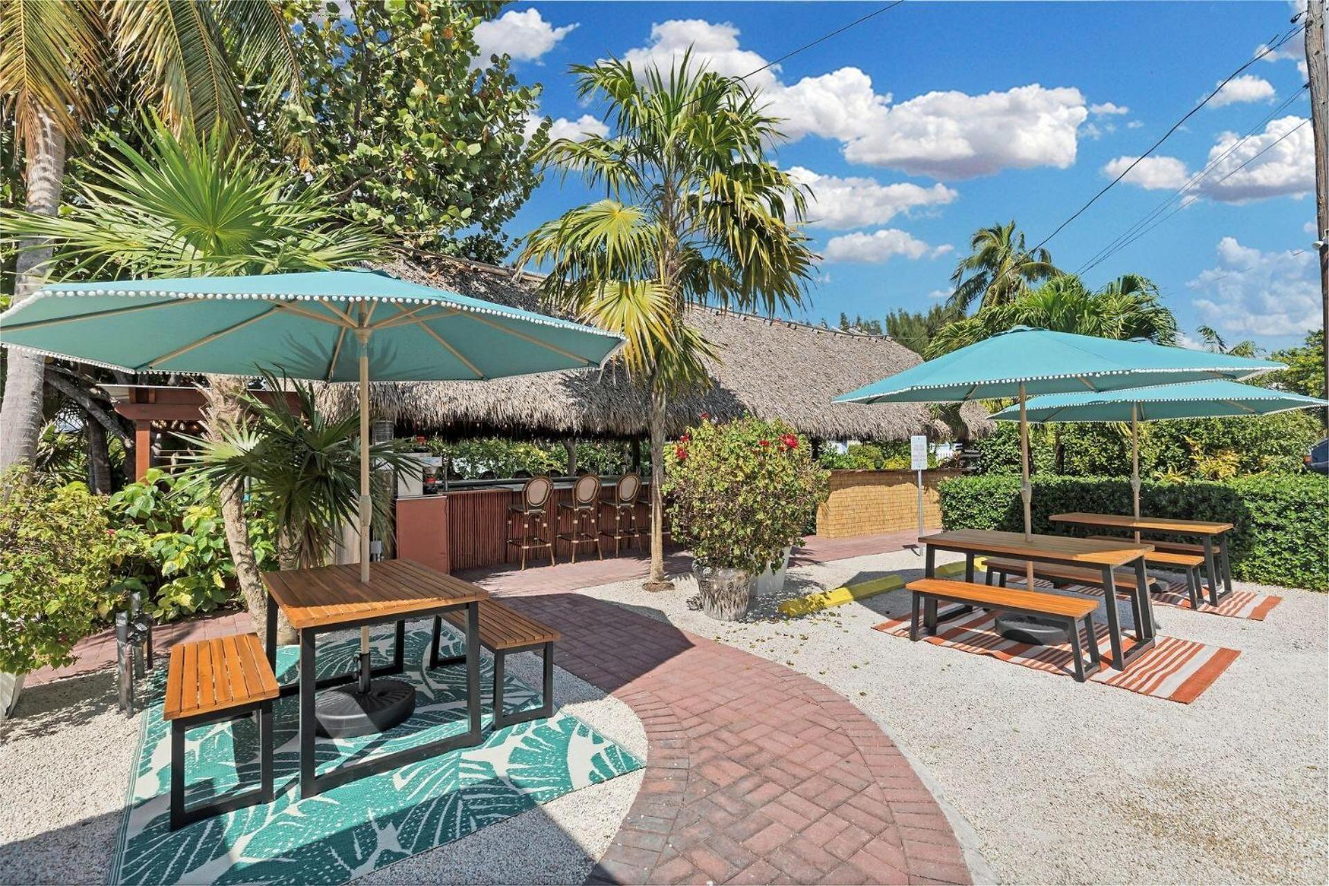 Tropical Cottages Marathon Bagian luar foto
